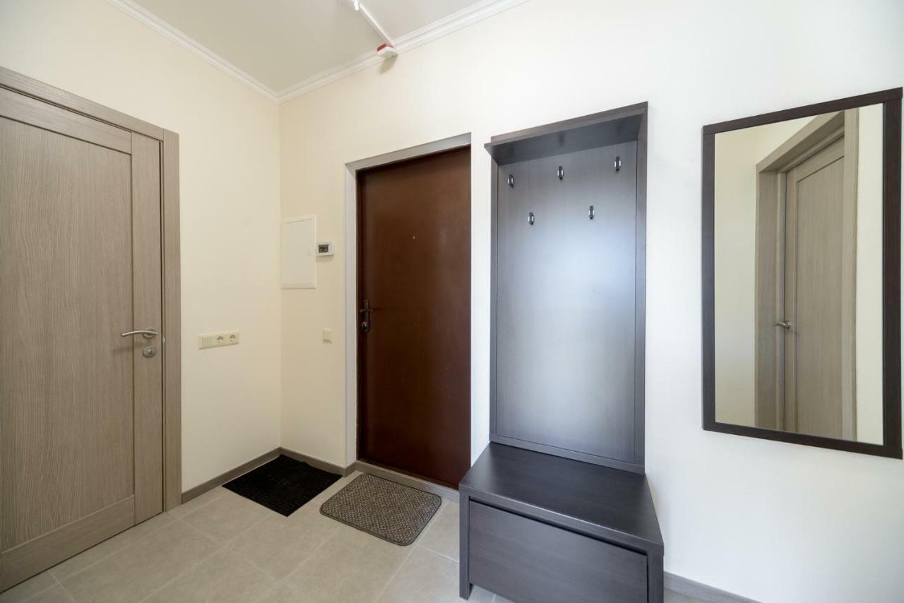 Osokorki Apartment Kyiv Exterior photo